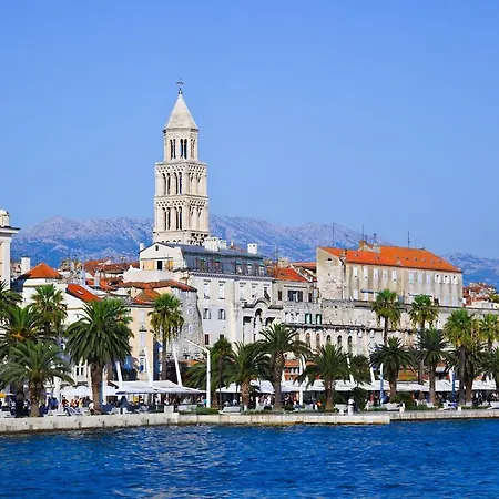 Chic In Center Apartman Split